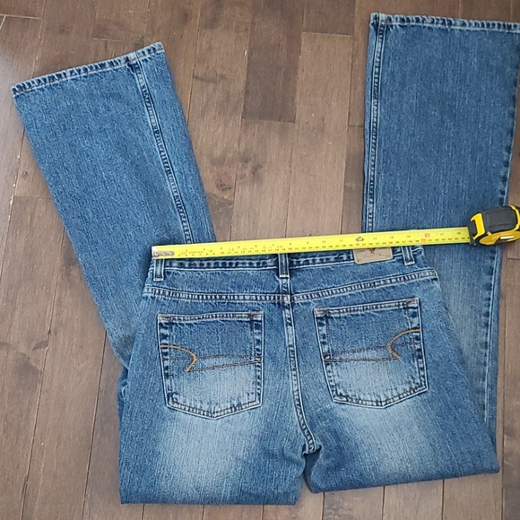 100% Cotton Flare Sz 8 Long American Eagle jeans Favorite Flare 9 inch rise - Picture 11 of 11
